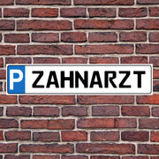 Parkplatzschild mit Wunschkennzeichen | Personalisiertes Kennzeichenschild | Wun
